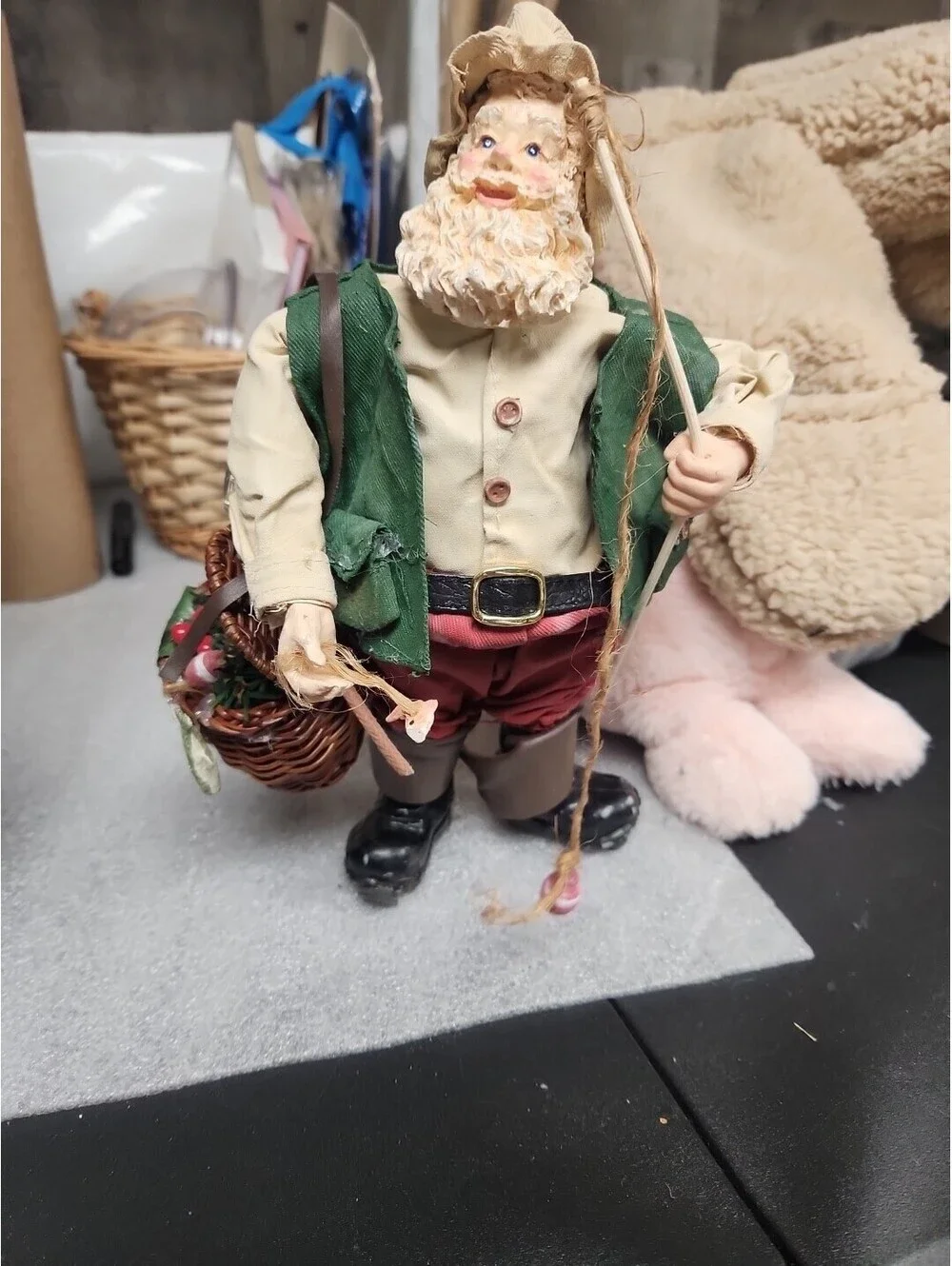 Kurt Adler 10.5-Inch Fabriché Fisherman Santa.